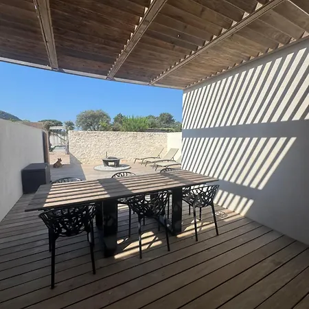 بيت للعطل Domaine U Murtonu *